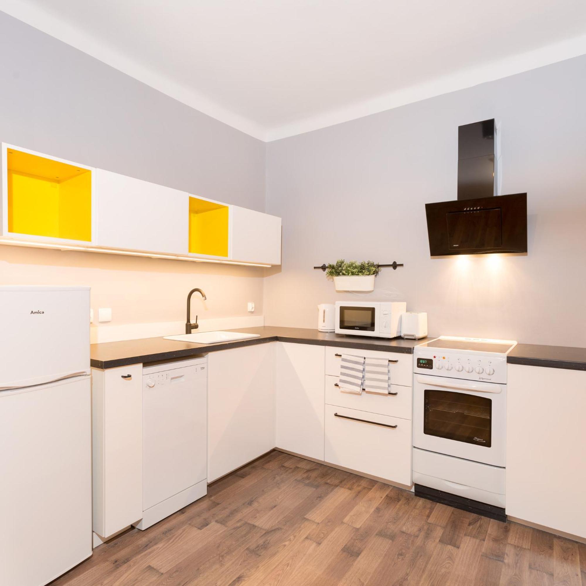 Antique Apartments Old Town Красков Екстериор снимка