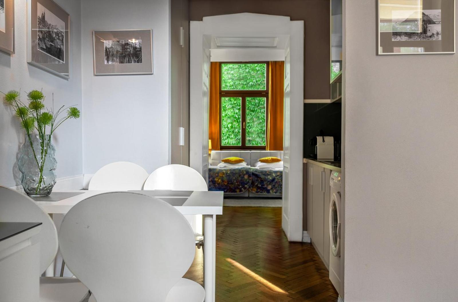Antique Apartments Old Town Красков Екстериор снимка