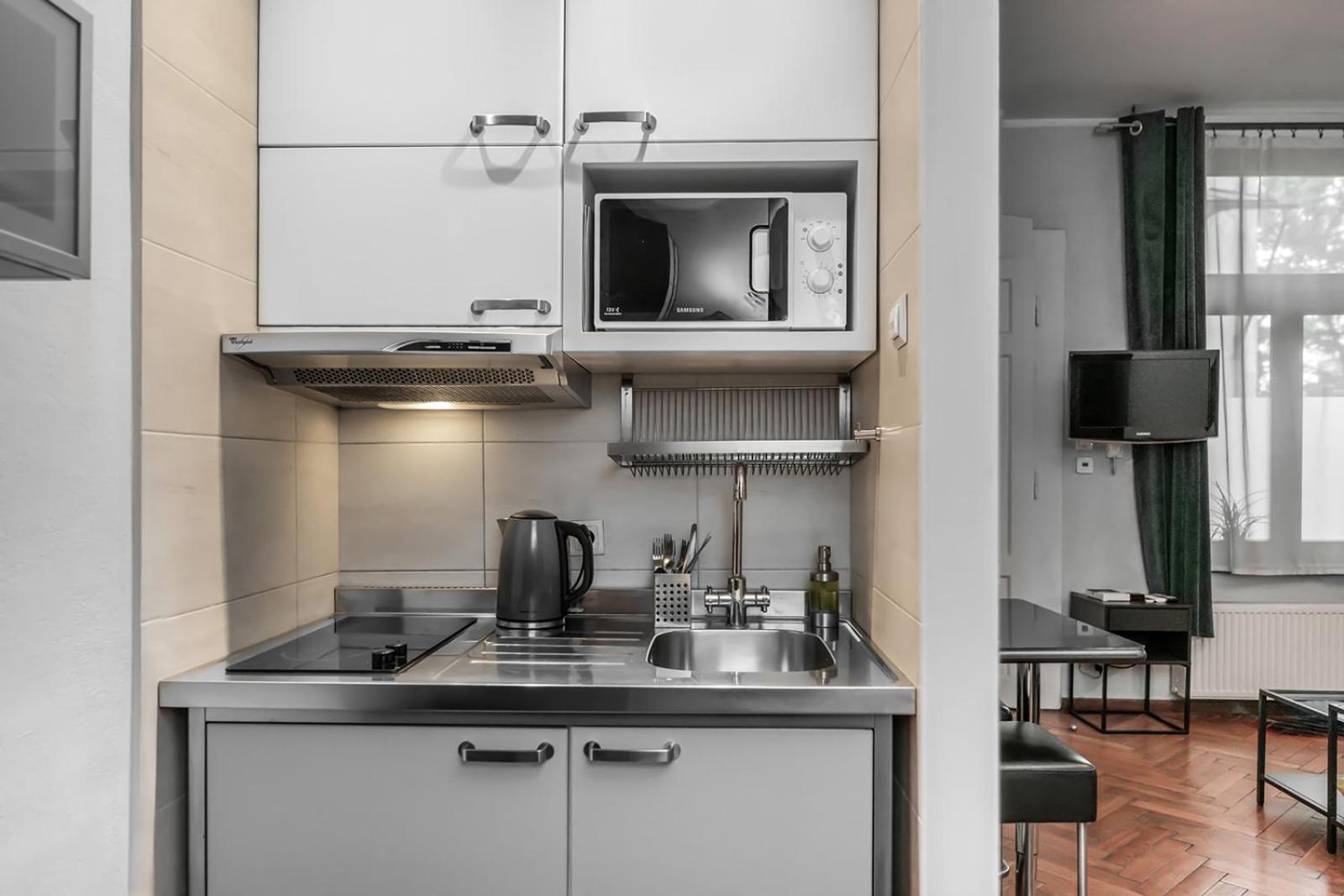 Antique Apartments Old Town Красков Екстериор снимка